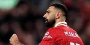 محمد صلاح يحتفل بصدارة الدوري الإنجليزي ورقمه القياسي ويوجه رسالة للجمهور