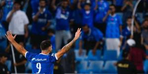 أهداف مباراة الهلال والخليج في الدوري السعودي.. فيديو سقوط الأزرق