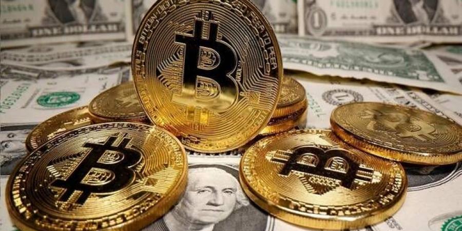 البتكوين تقفز لأول مرة فوق مستوى 77 ألف دولار