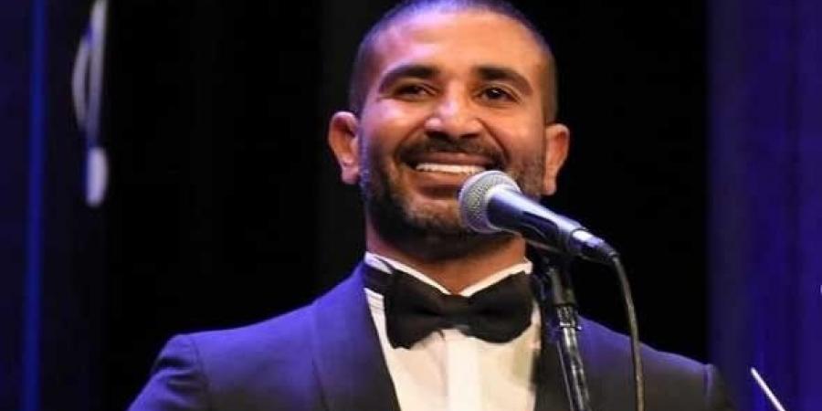 أحمد سعد يتألق فى حفله الأول أمام الجمهور بعد جراحة الفك