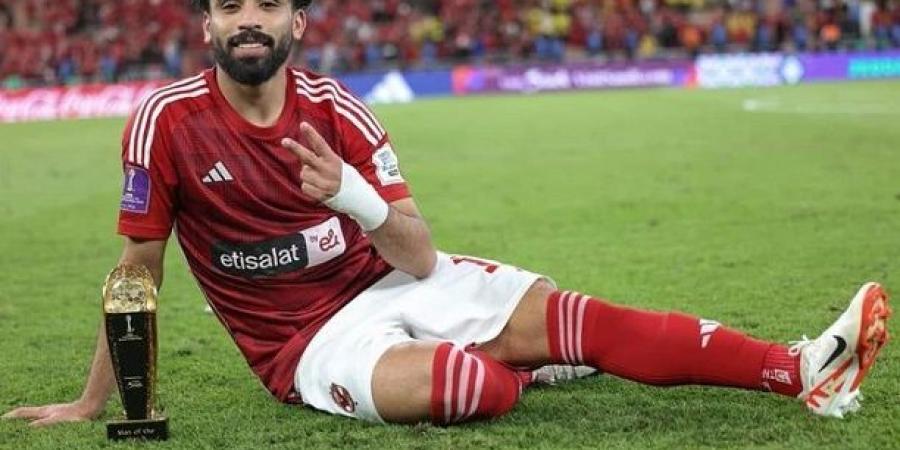 الأهلي يُمدد عقد مروان عطية حتى 2029