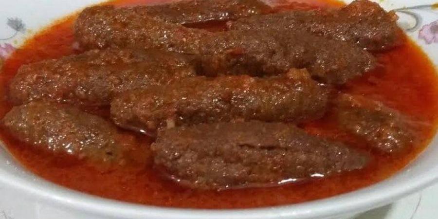 بخطوات بسيطة.. طريقة عمل كفتة الأرز متماسكة