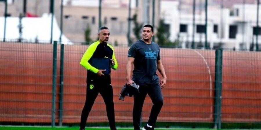 كواليس جلسة جوميز مع عبد الواحد السيد في مران الزمالك اليوم