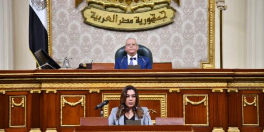 عوض: الإنتهاء من الأحوزة العمرانية للمدن بنسبة 100% و 96% للقري