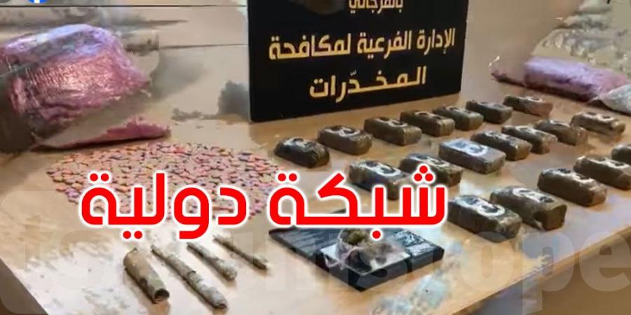 العقبة: تفكيك شبكة دولية لتهريب المخدرات وهذا ما تم حجزه