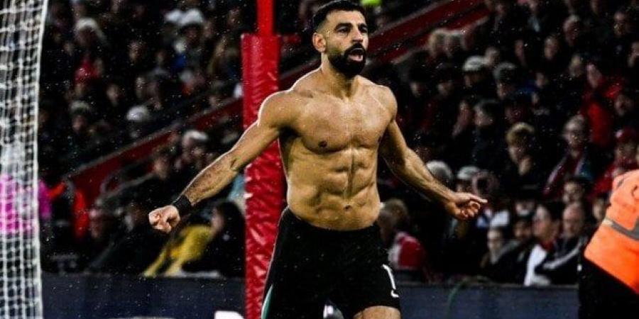 محمد صلاح يحسم الجدل بشأن انتقاله إلى الدوري السعودي