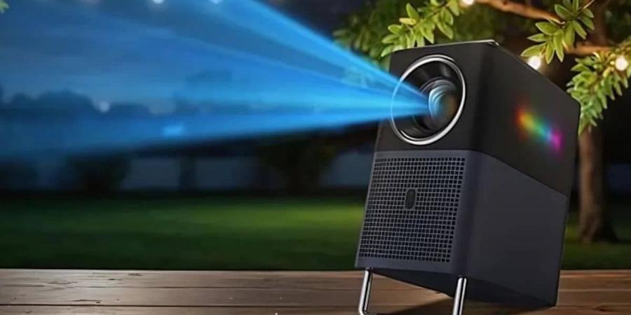 TCL تكشف عن جهاز العرض المنزلي Projector A1