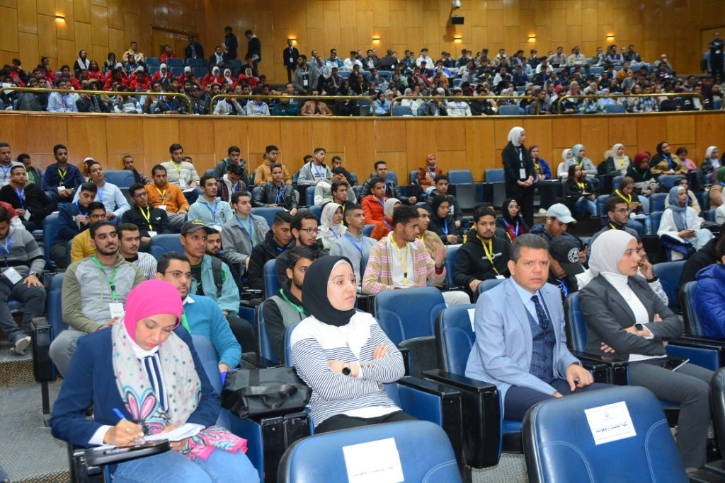 جامعة أسيوط تستضيف المهرجان التقني DevFest Assiut '24 بإشراف مطوري جوجل