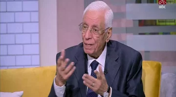 حسام موافي يوضح أهمية الصفائح الدموية لوقف النزيف