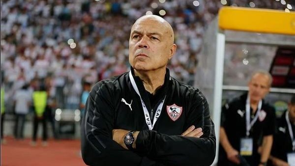 كريستان جروس يصل القاهرة لتولي تدريب الزمالك خلفًا لـ “جوميز”