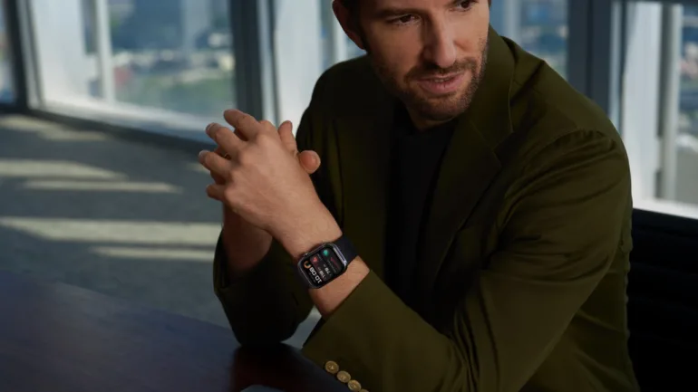 Huawei Watch D2 متاحة أخيرًا هنا.webp